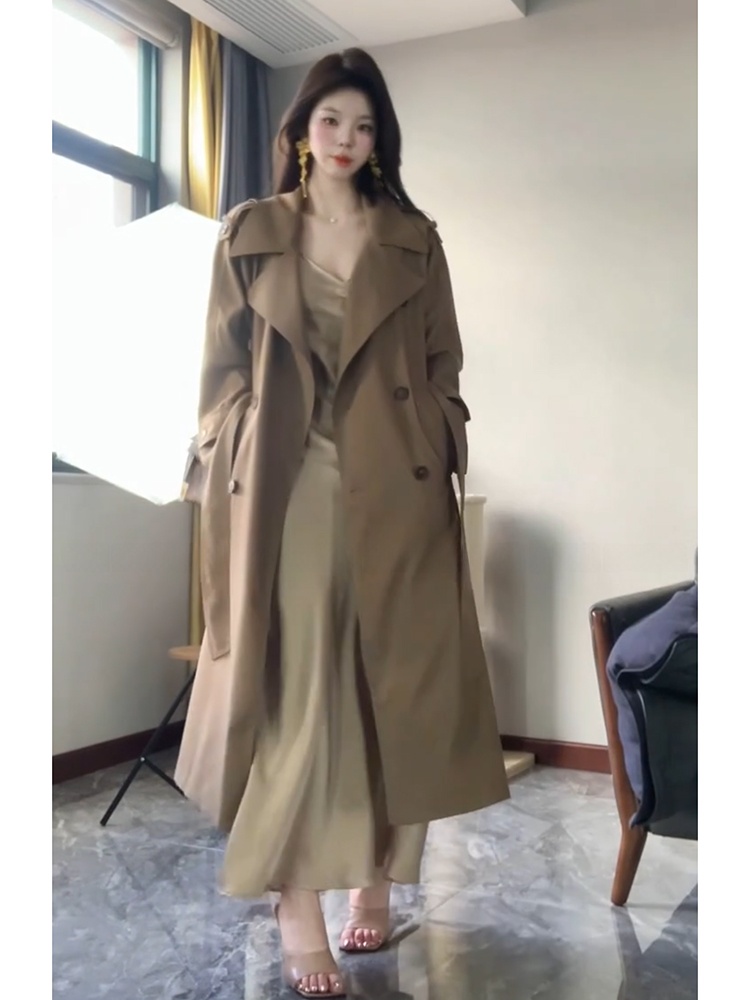세련된 디자인의 더블 버튼, 스탠드 칼라, 벨트가 달린 - Vintage Fashion Years 리뷰 및 가격